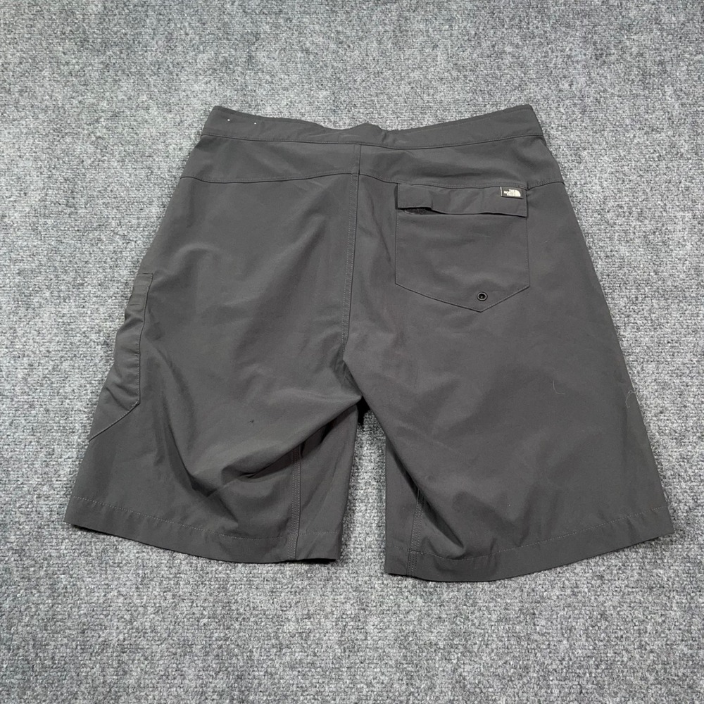 The North Face Paramount Active Shorts Mens 32 Hiking Cargo Belted Charcoal Camp - Picture 2 of 11